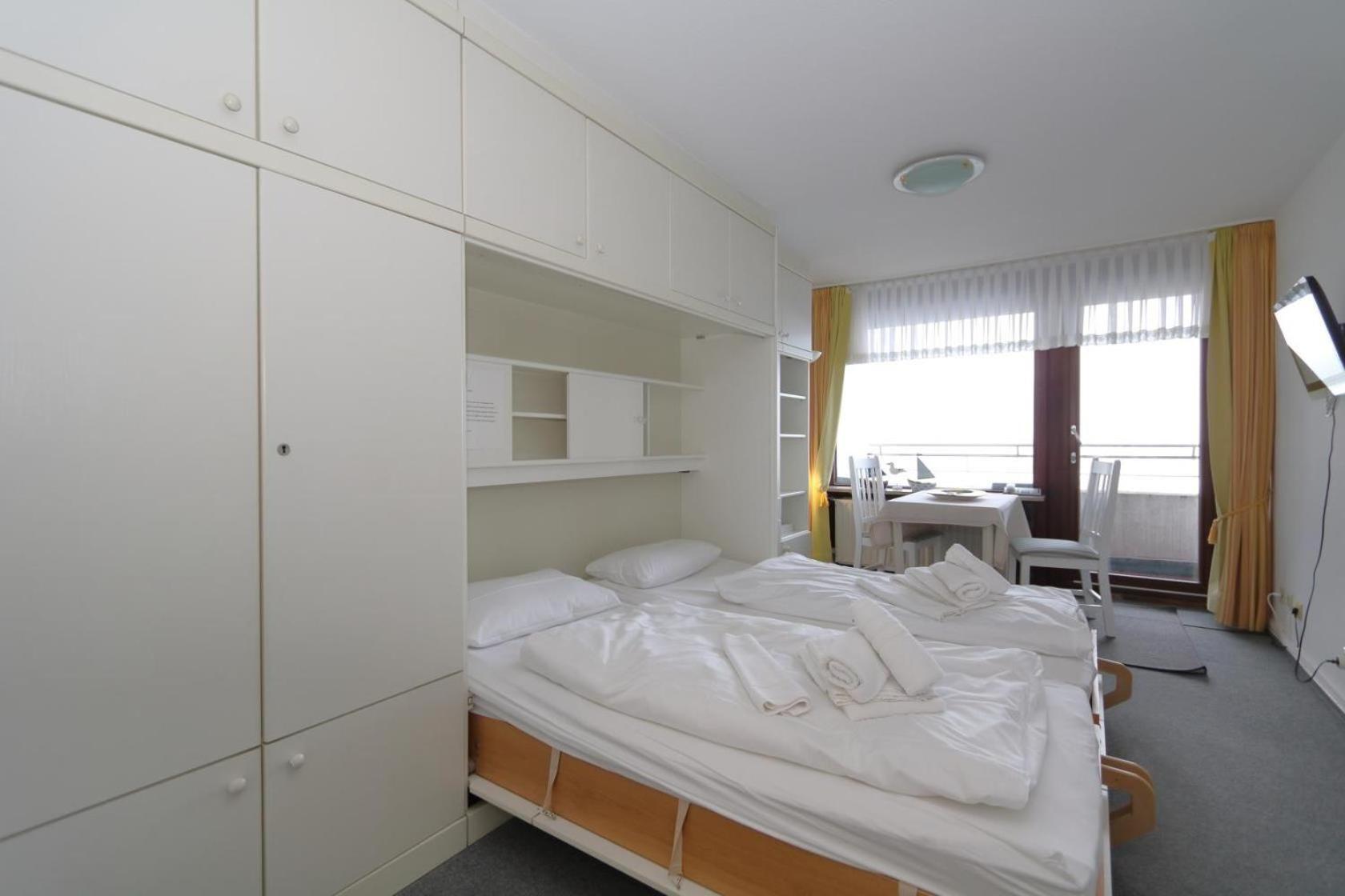 Haus-sylter-welle-9-92-ob *