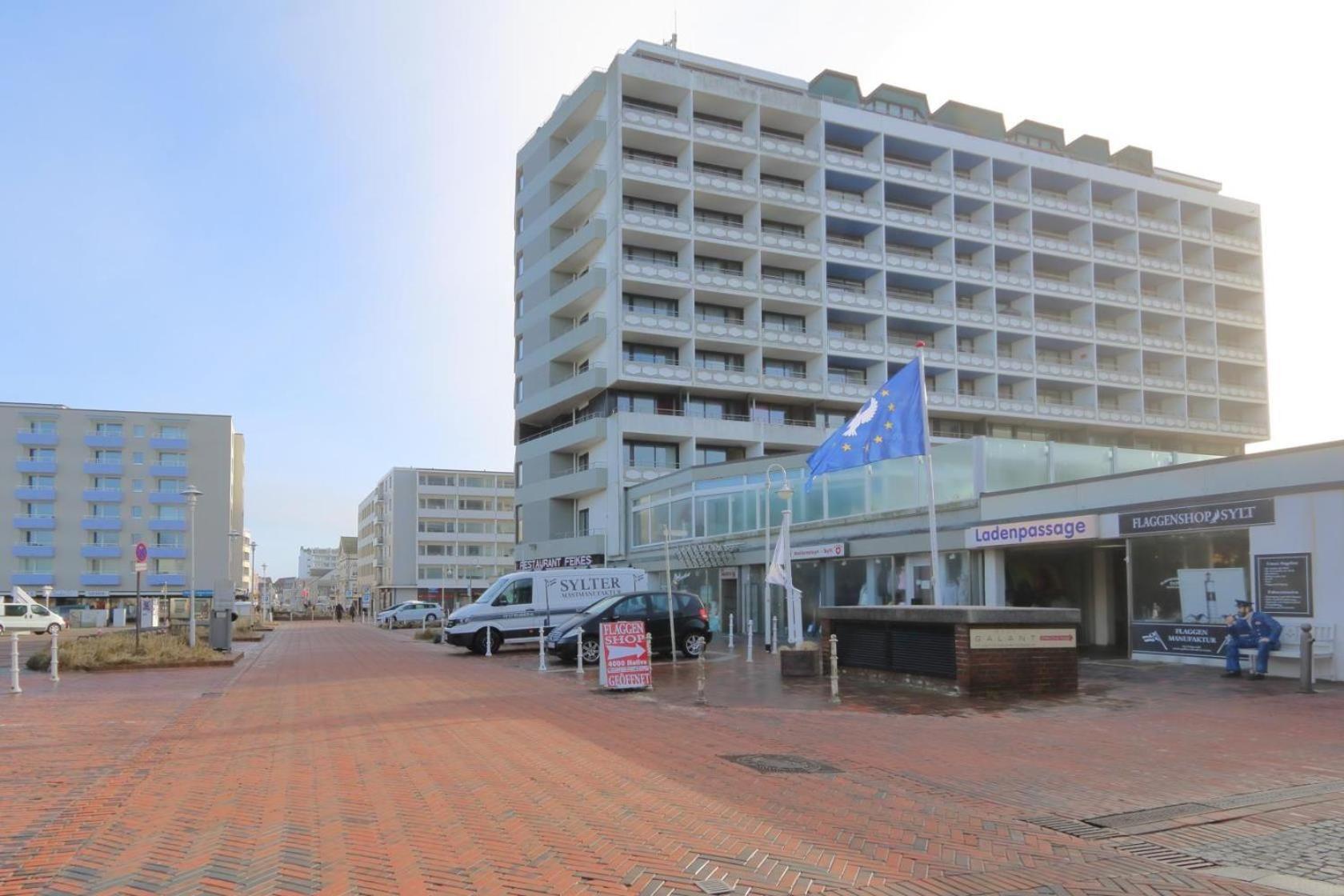Haus-sylter-welle-9-92-ob Westerland
